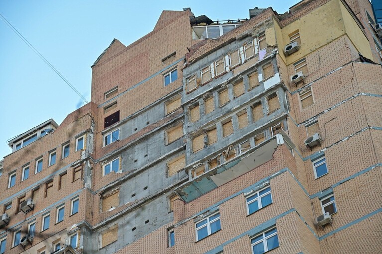 У Святошинському районі Києва відновлюють 38 пошкоджених будинків