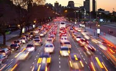 Мільярдні збитки: у Києві підрахували втрати від зупинки транспорту під час тривог