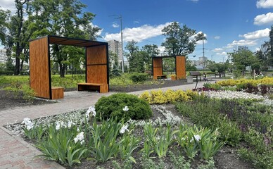 На Березняках відкрили новий міні-сквер до Дня Києва