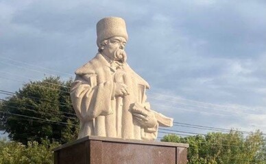 На Львівщині відкрили пам’ятник Шевченку, який обурил соцмережі