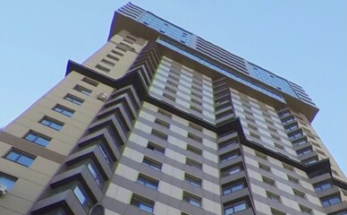 Депутат з трибуни ВР попросив світло для елітного будинку на Новопечерських Липках