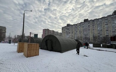 На Троєщині готуються копати ями для вбиралень, якщо зупиниться каналізація