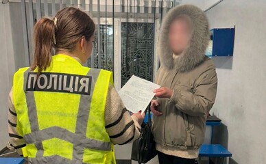 У Харкові жінка знімала гроші з картки померлого чоловіка і поліція затримала її