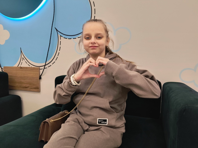 У Львові 13-річній харків'янці пересадили печінку від мами 