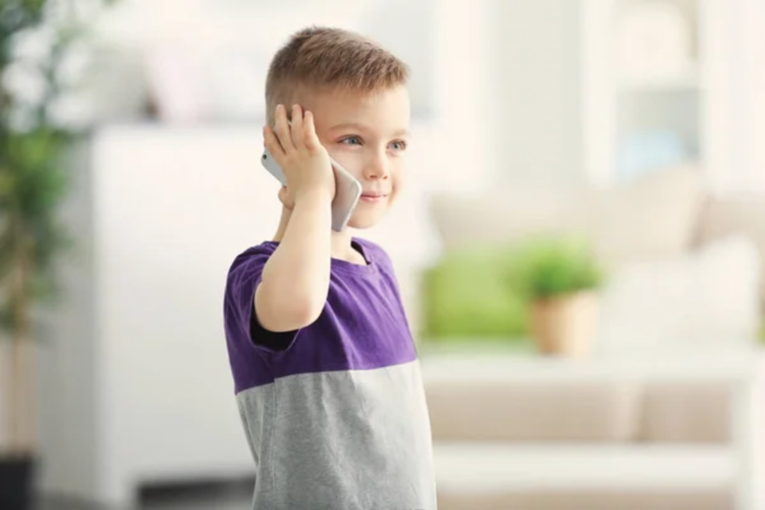 У Львові запрацювали перші в Україні комунальна «гаряча лінія» та чат-бот підтримки для дітей