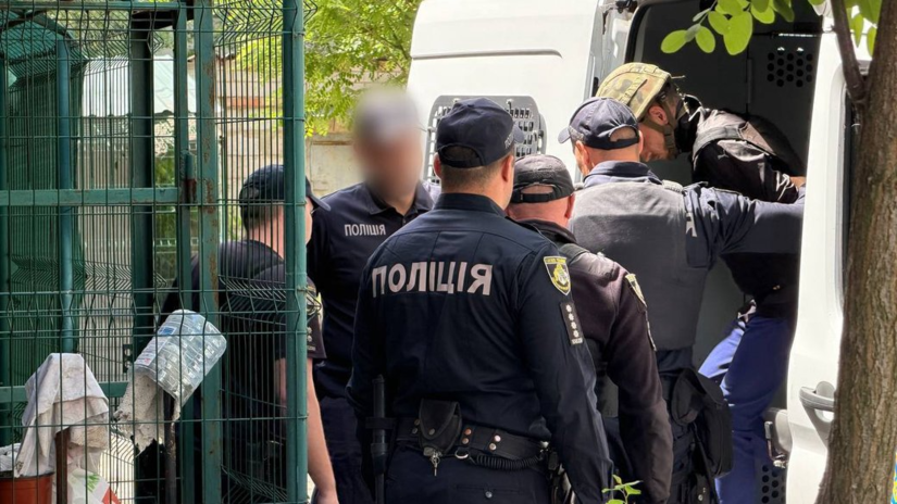 У Дніпрі суд заарештував підозрюваного у вбивстві 11-річного хлопчика